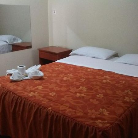 Hostal Jara Lima Extérieur photo