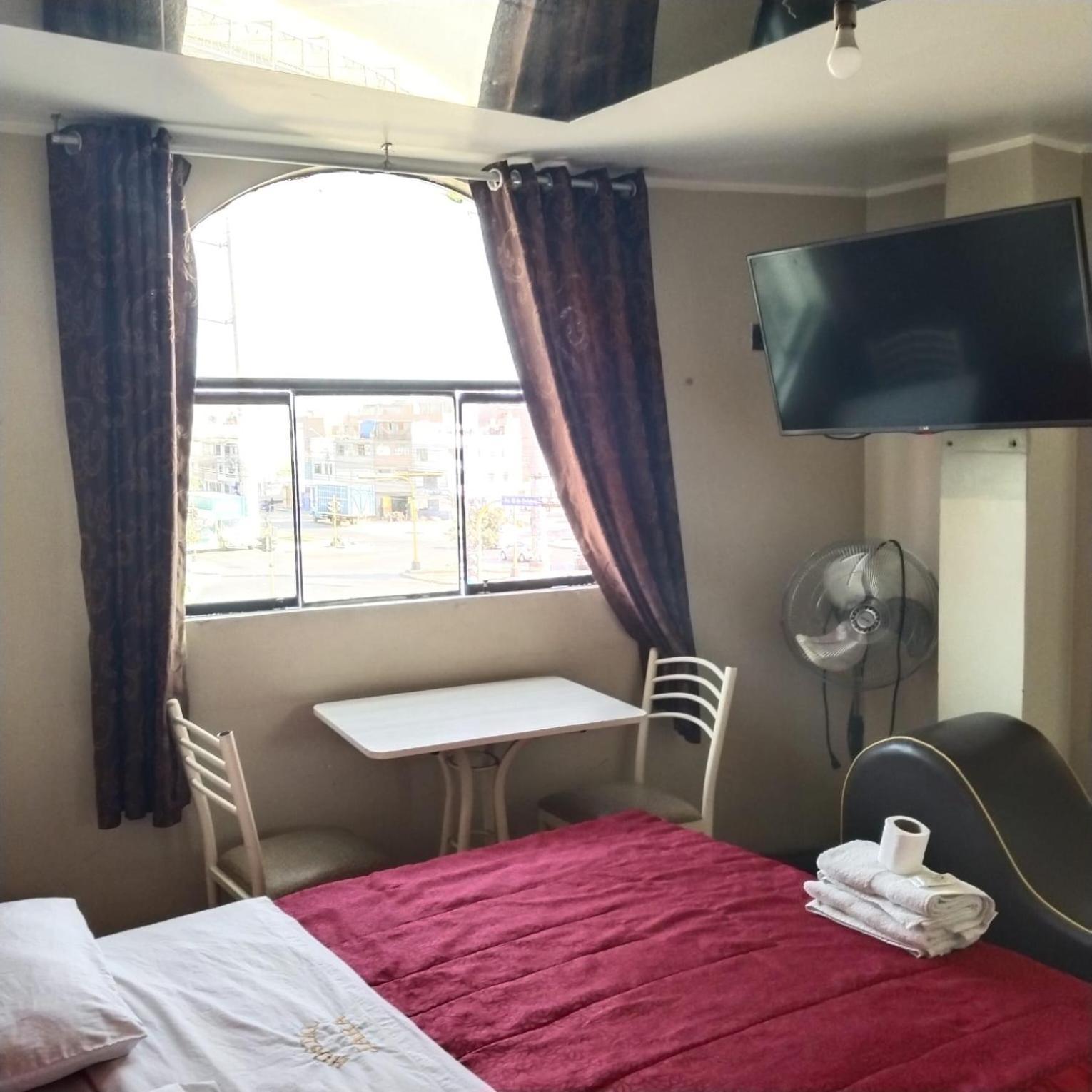 Hostal Jara Lima Extérieur photo